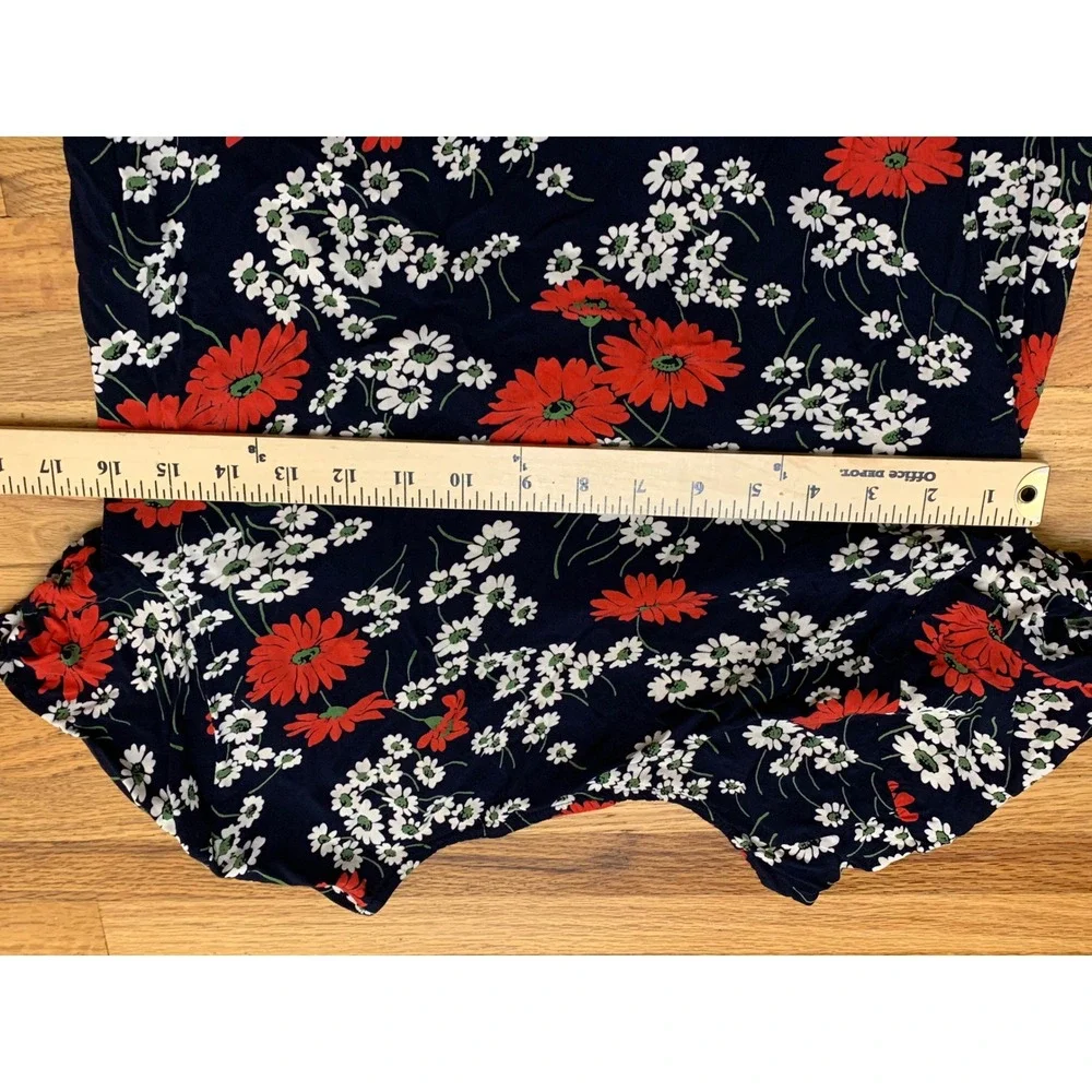 Madewell Women's XS Navy Blue Red Floral Tie V-Neck Short Sleeve Blouse Top